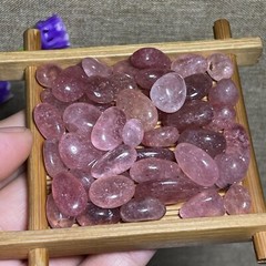 Strawberry Stone poilshed Mineral Specimen decor 52g m2954
